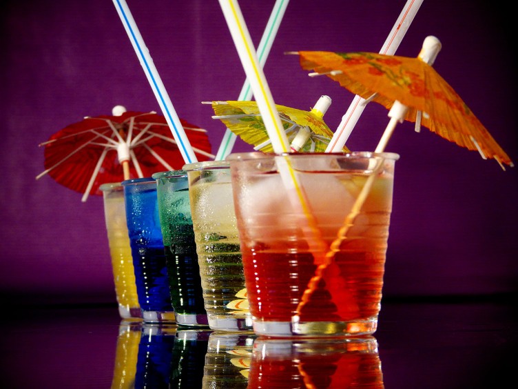 Diferencia entre trago y cocktail